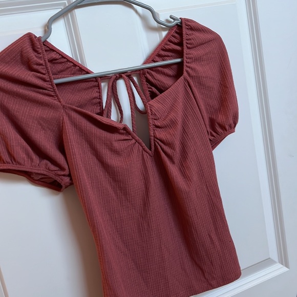 Guess top, never worn - Picture 3 of 3